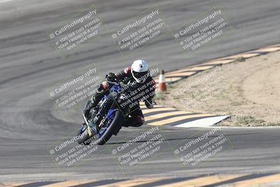 media/Oct-30-2025-Racers Edge (Thu) [[dabbdaf680]]/3-B Group/Session 2 (Bowl Exit)/